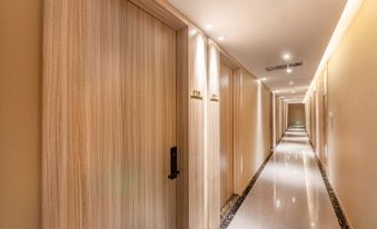 Elan Hotel (Suzhou Dongsha Lake Xinghua Street Light Luxury) - Housity