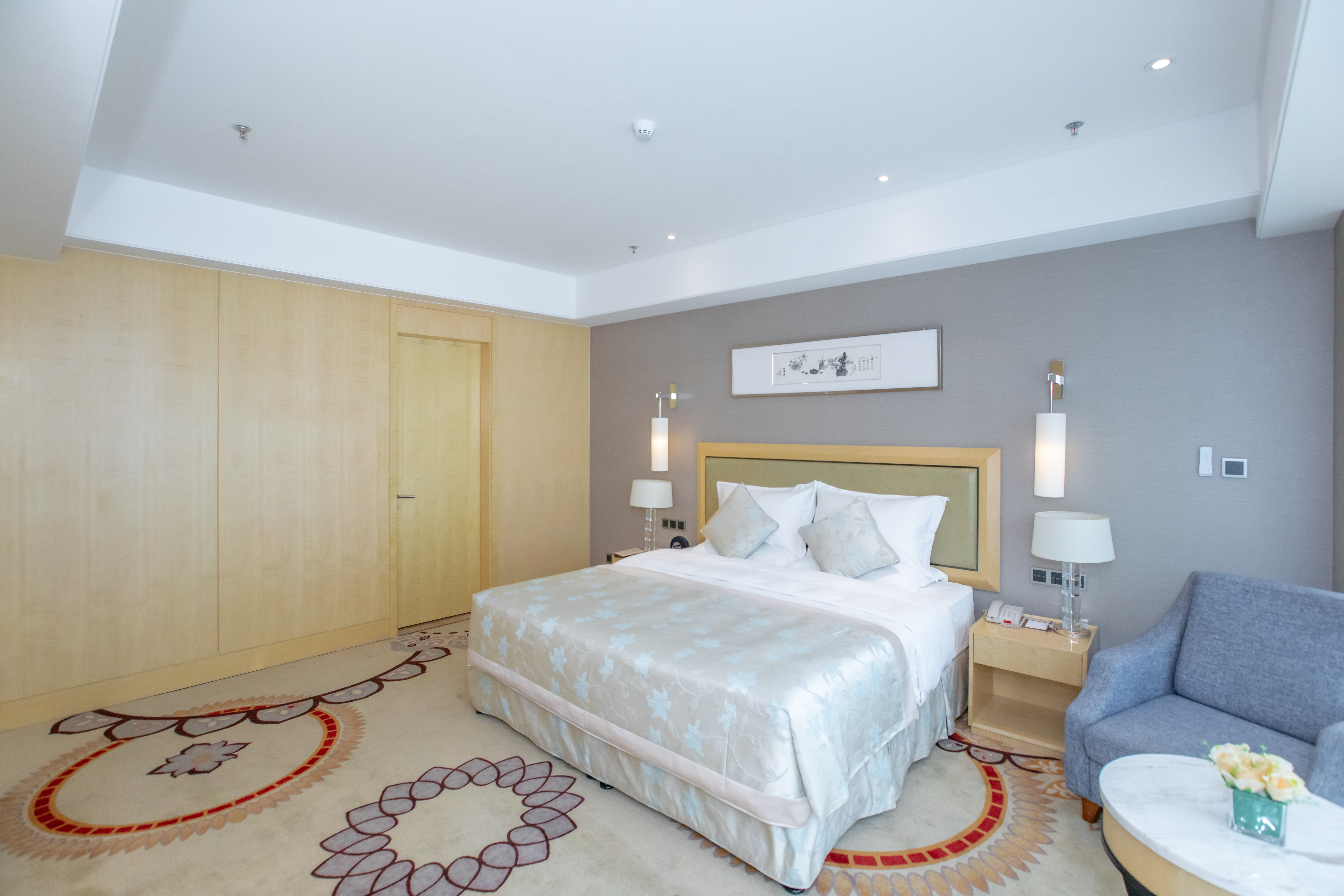 瑞云·奢享套房（静谧会客厅+温润加湿器+豪华浴缸）