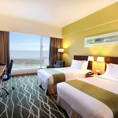 Club Twin Room with Sea View Kupon Holiday Inn Melaka, an IHG Hotel