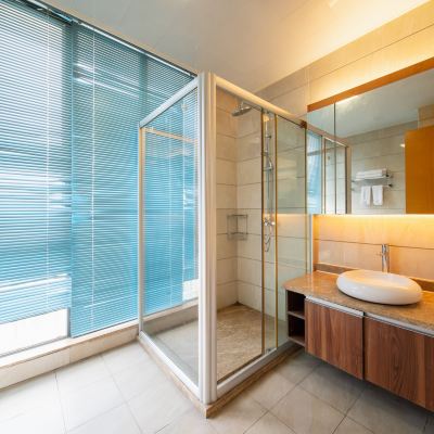 商務兩房一廳套房 駿怡精選酒店（廣州花都廣百大潤發店）優惠