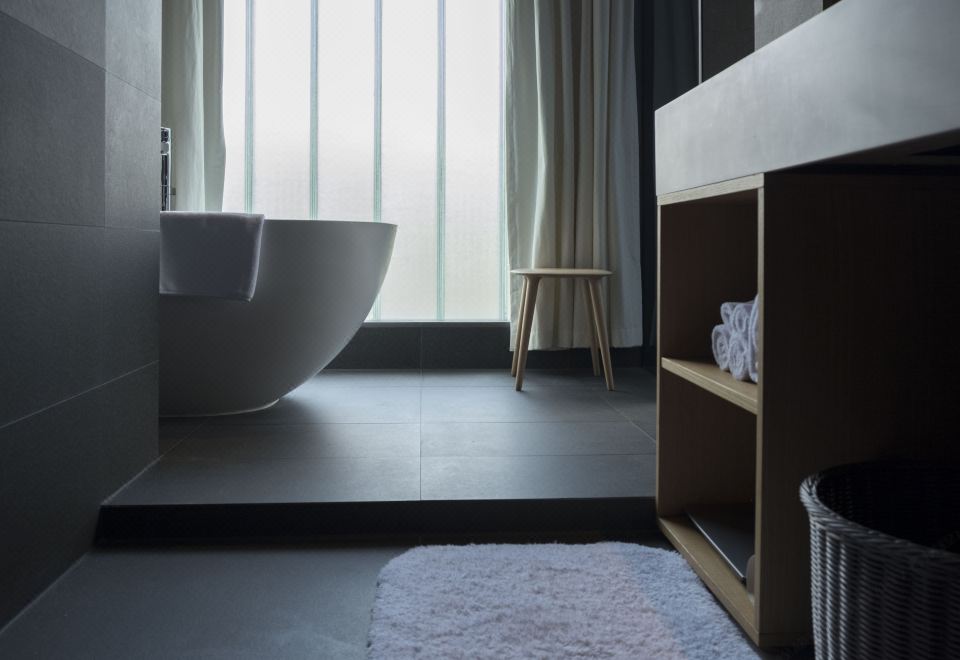 豪華家庭雙床房+宜人山色+浪漫浴缸