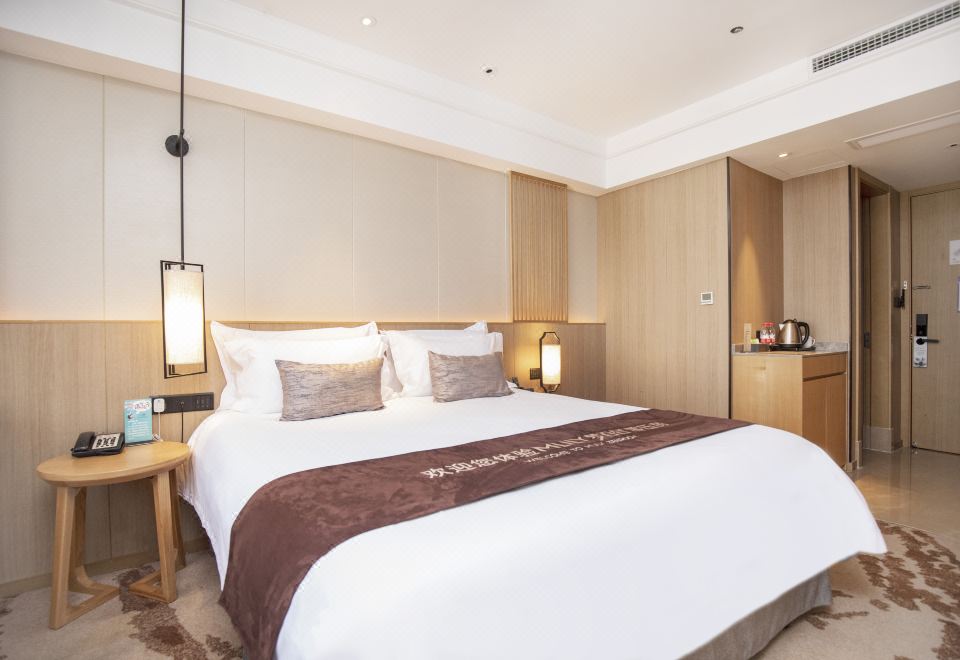 夢百合零壓大床房