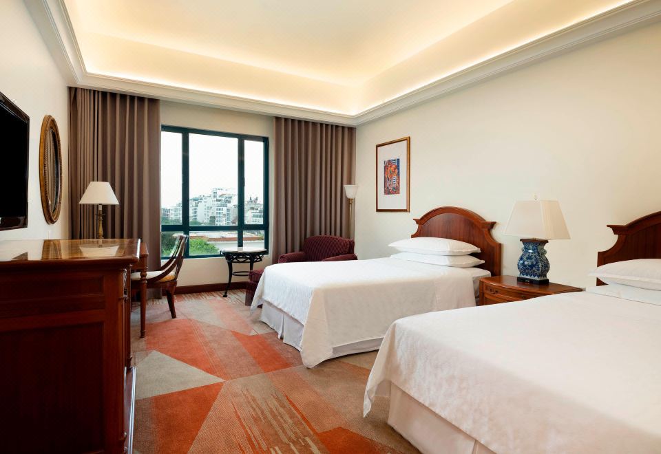 Sheraton Hanoi HotelDeluxe Room