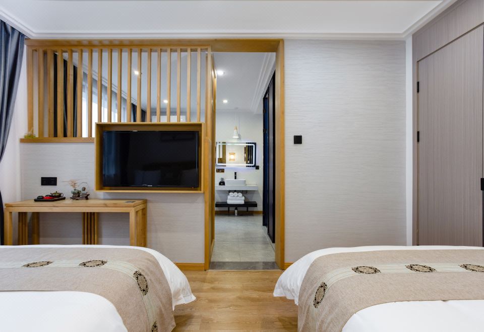 悠然浴缸家庭房套房（影视会员+乳胶床垫＋智能马桶）