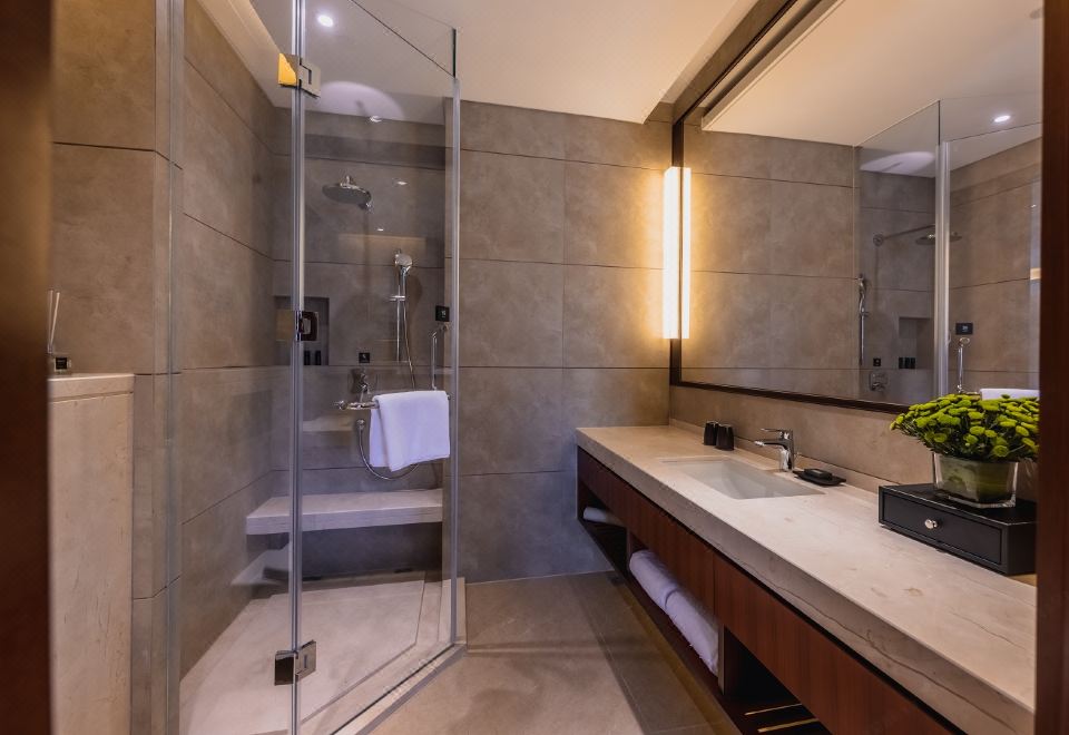 二居室江景豪华公寓