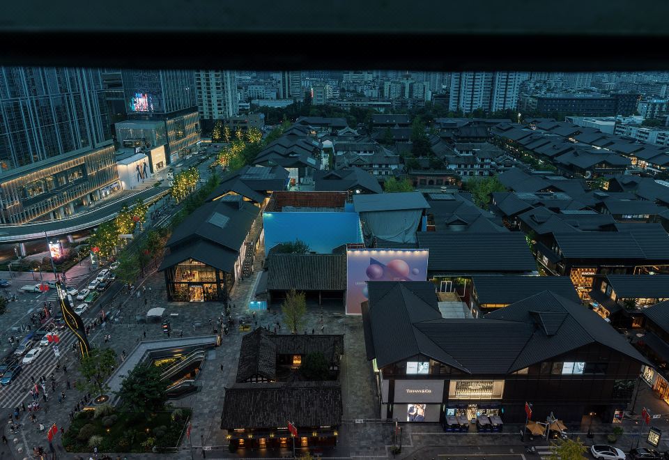 100寸投影太古夜景双人套房（180度落地窗太古观景+烘乾洗衣机+投影设备）