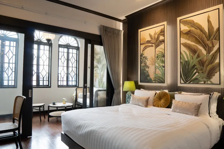 Spring Studio - SELF CHECK IN 