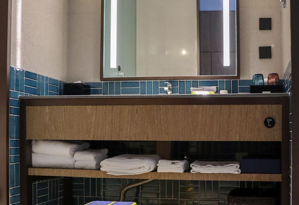 Four Points By Sheraton Qiandao LakePanku Family Theme Room