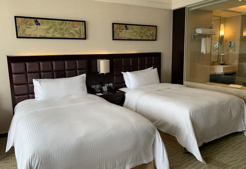 The QUBE Hotel Shanghai PudongExecutive 2-bed Room