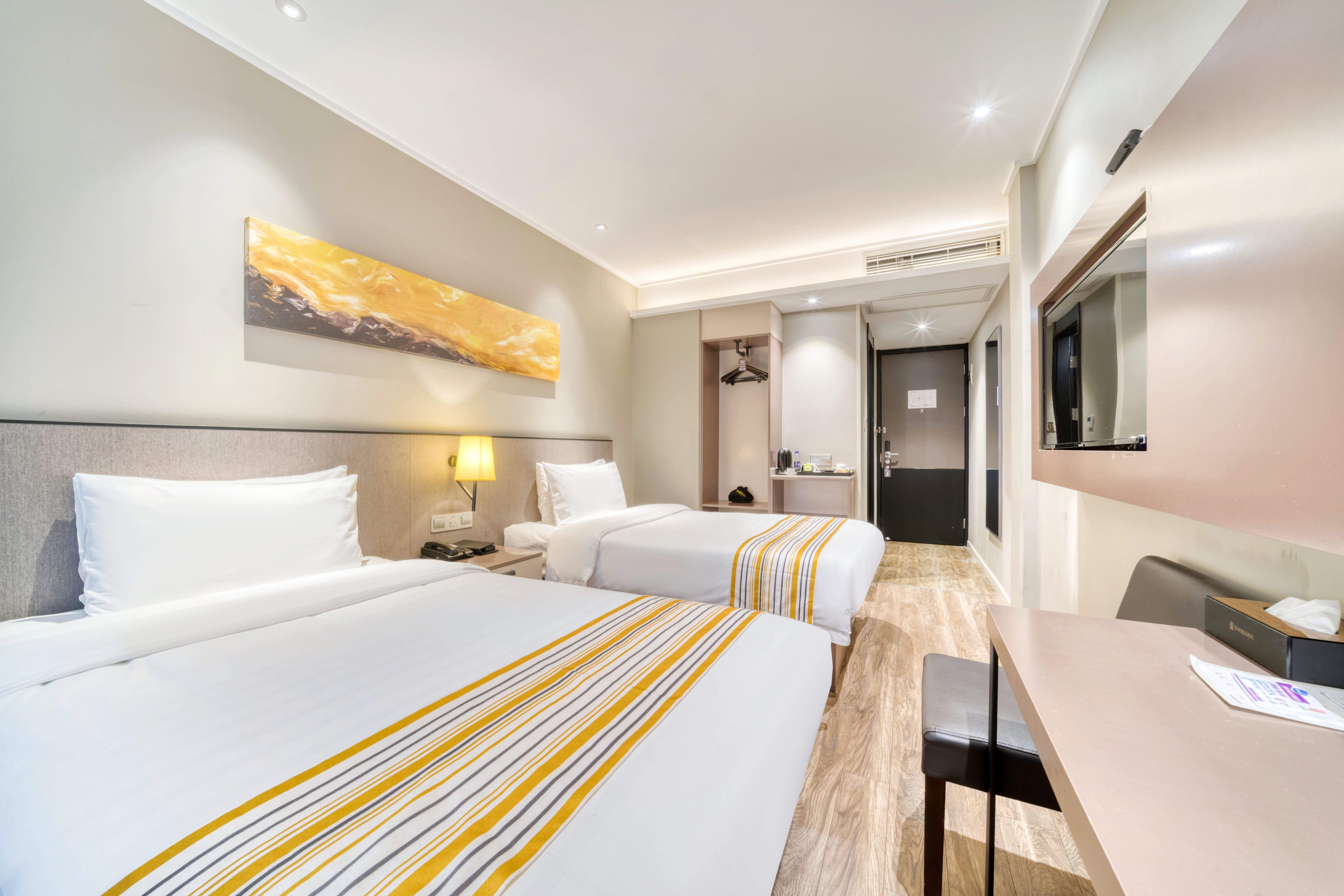 双床房（莱芬吹风机）