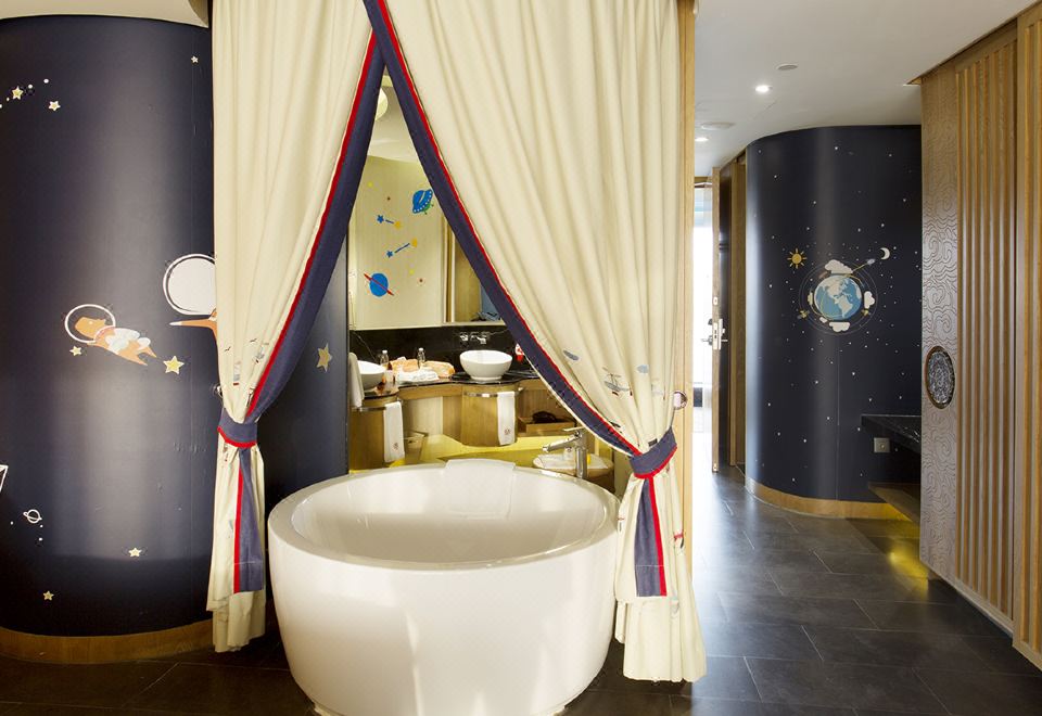 太空主題親子大床房