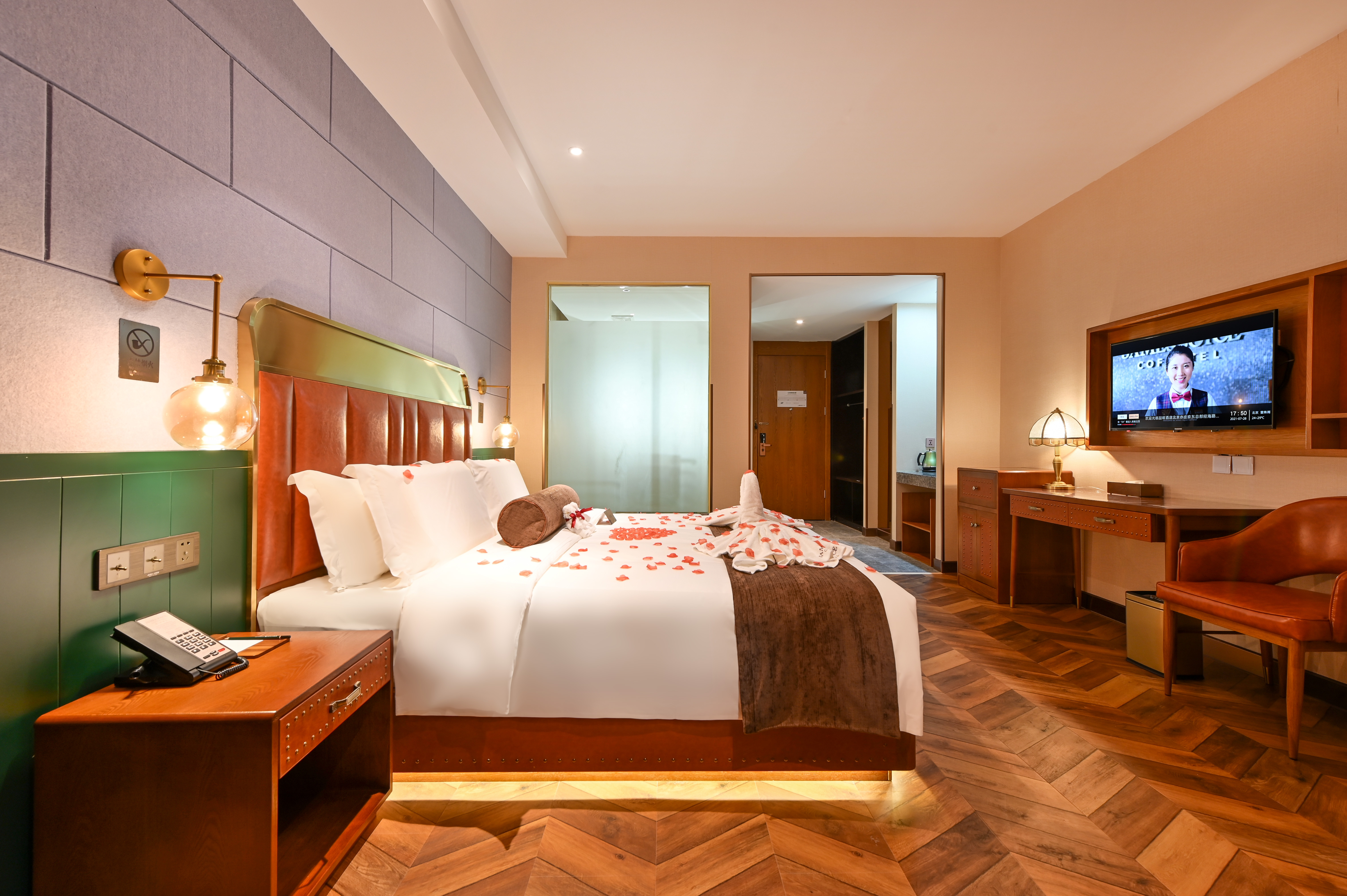 铂金精英大床房