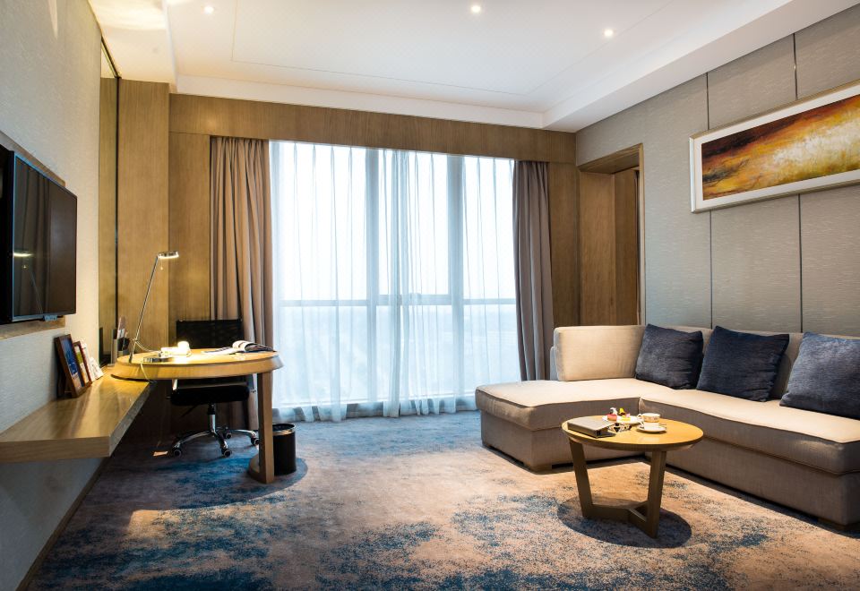 臻品城景?高级套房|独立会客室|双洗漱台