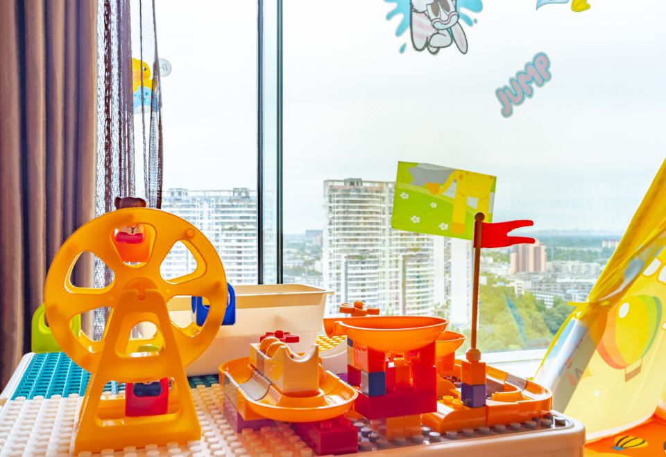 Felton Grand Hotel Hotel Chengdu Themed 2-bed Room