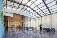 Lizun Residence·Xiangjiang Holiday (Saer Kul Lake Branch)