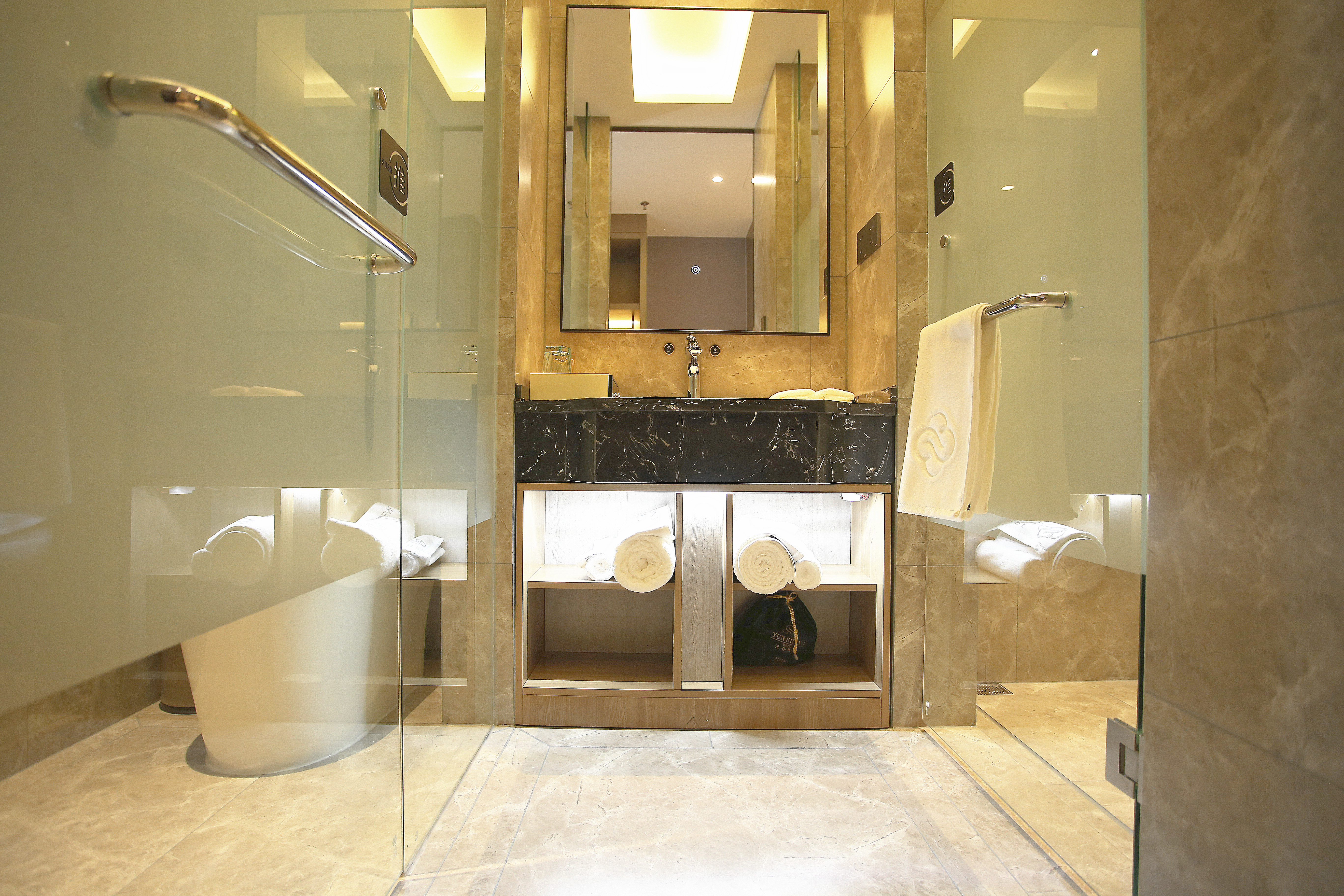 豪华|尊享双床房