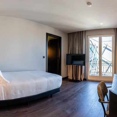 Small Double Room CHIC & BASIC GRAVITY Promo Code