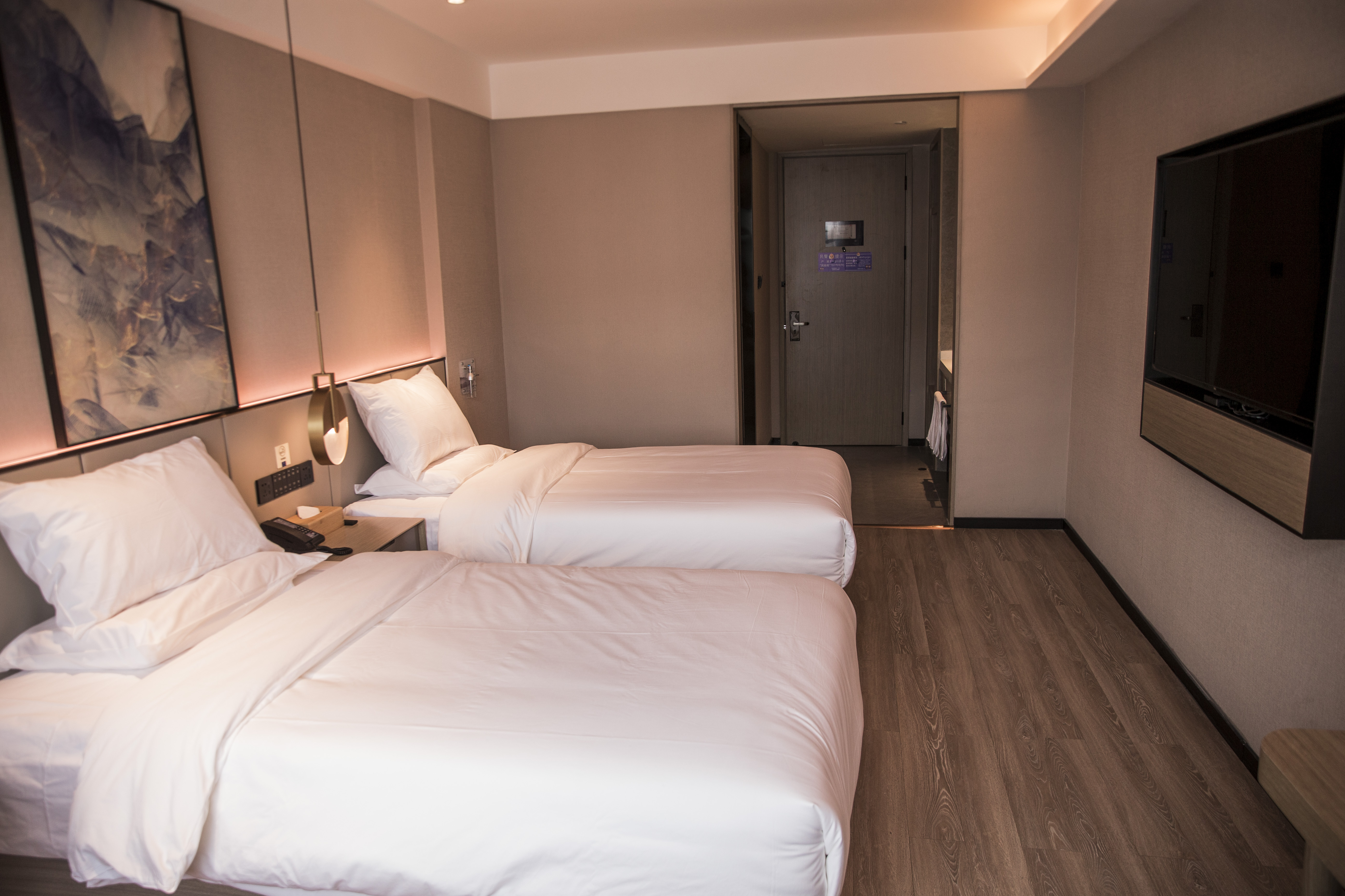 行政双床房（智能客控+品牌床垫）