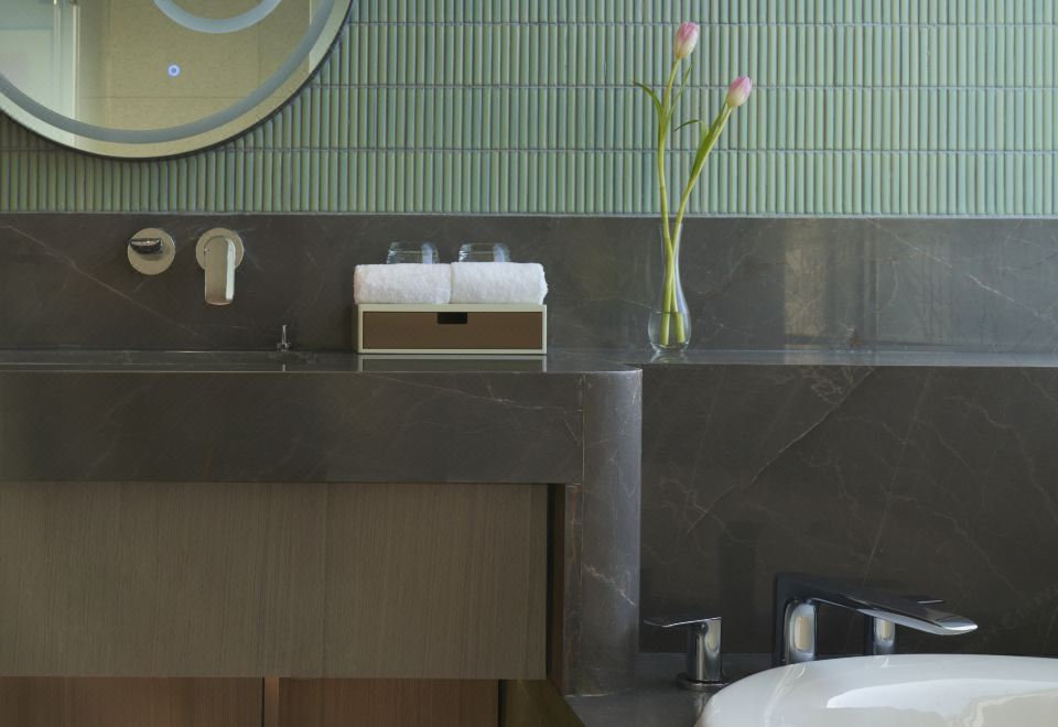 Hyatt Place Huangshan Train StationSpecialty King Bed