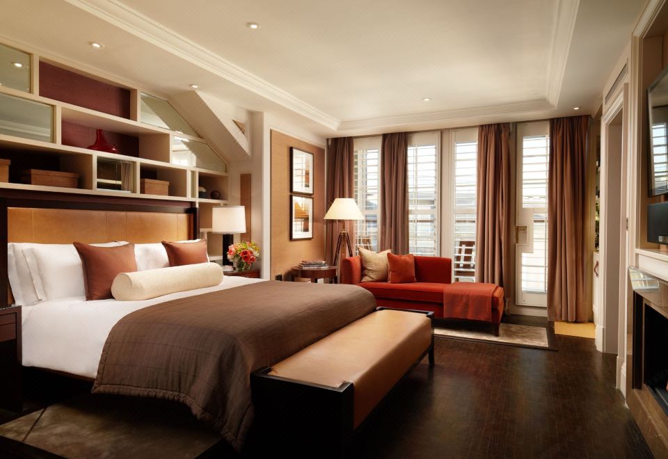 探险者顶层套房