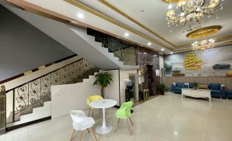 IU Hotel (Nanning Xianyu Avenue Daimiao Bridge)