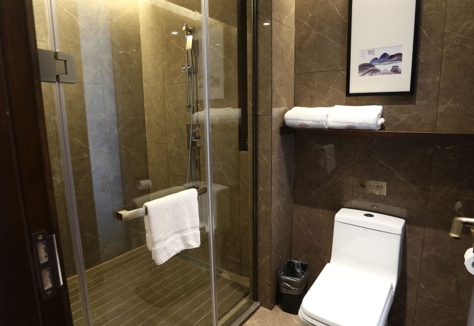 Till Bright HotelPremier Room (Double bed)3