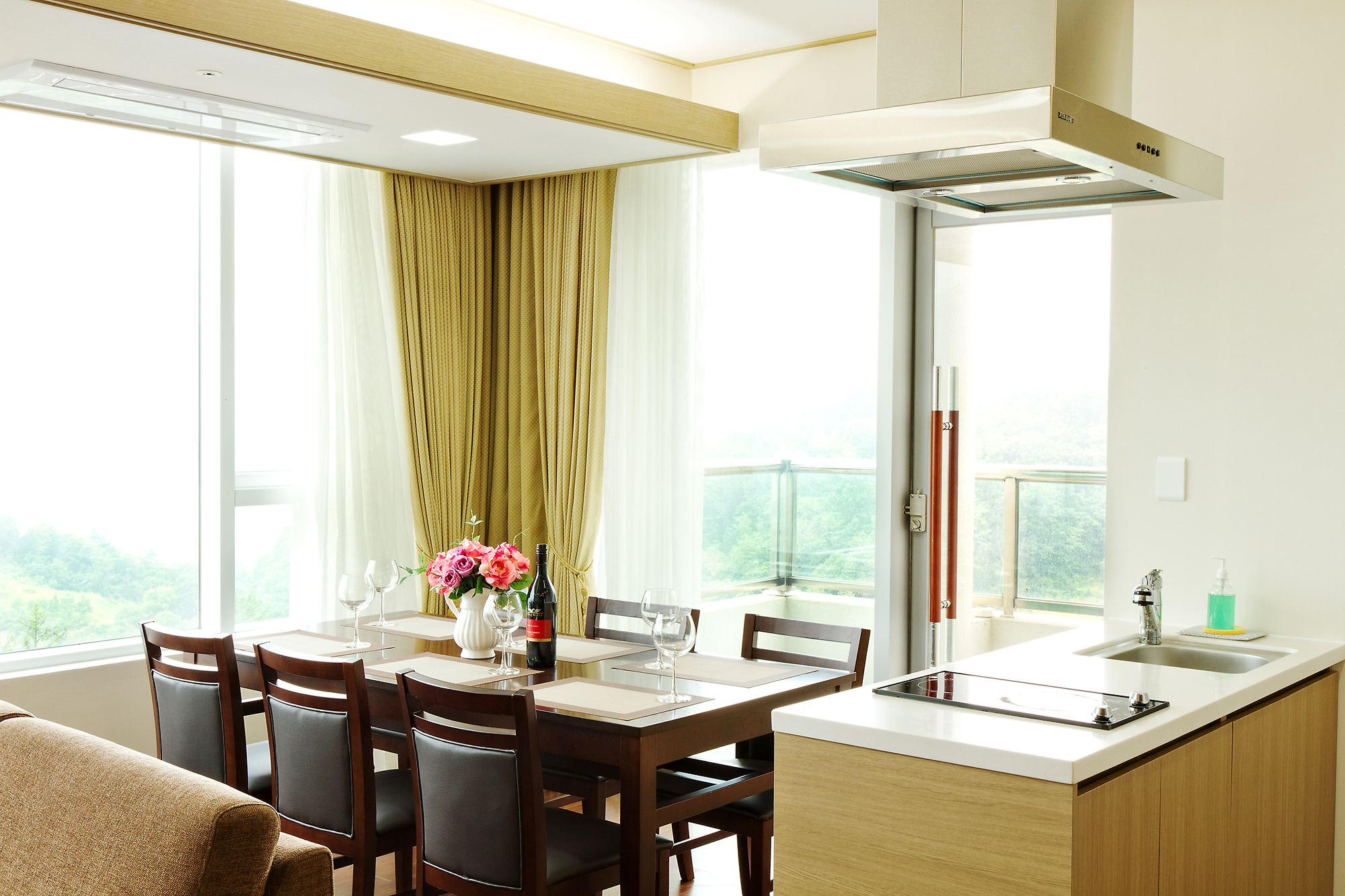 Mungyeong Saejae ResortSuite Room