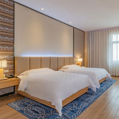輕奢行政雙床房 皇馬假日醉海南大酒店（海口濱海大道秀英店）優惠