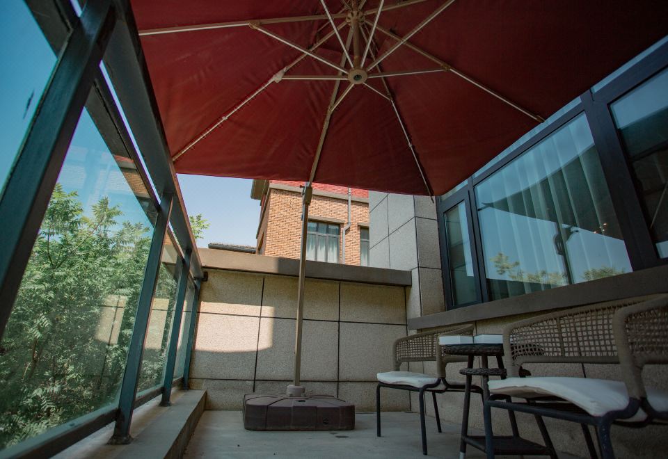 Guestroom (Double Bed) (Terrace)