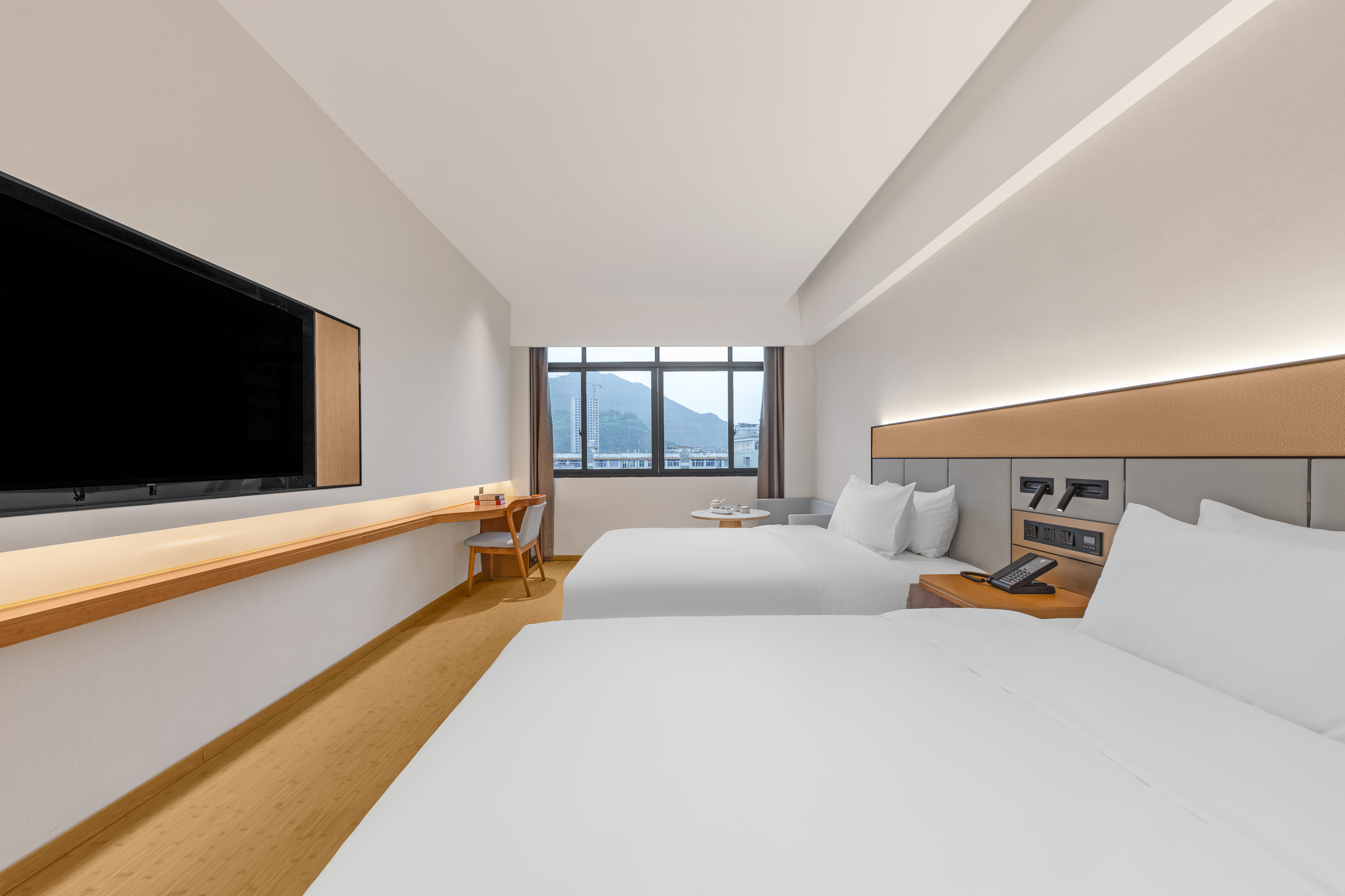 米菲豪华双床房