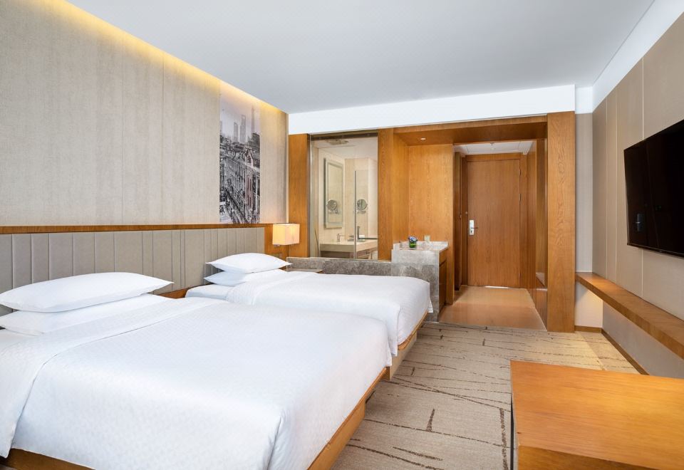 Four Points by Sheraton Shanghai KangqiaoDeluxe Room (2 Beds)