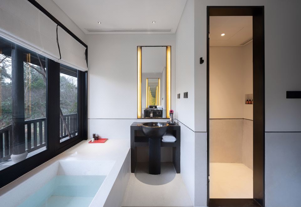 Savoir Resort Hangzhou XixiLake-View Guest House