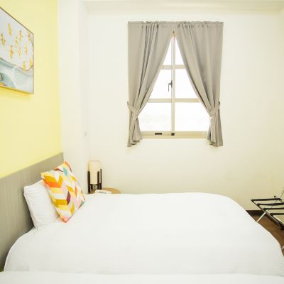 Deluxe Two Bedroom Triple Suite With Balcony(1F)