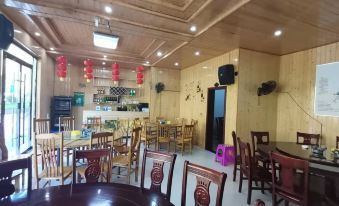 Shennongjia Hospitality Homestay