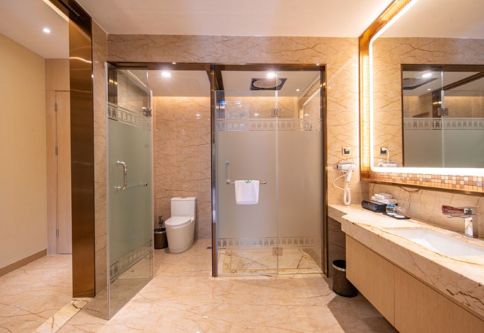 酒店B栋温泉大床房I独立泡池