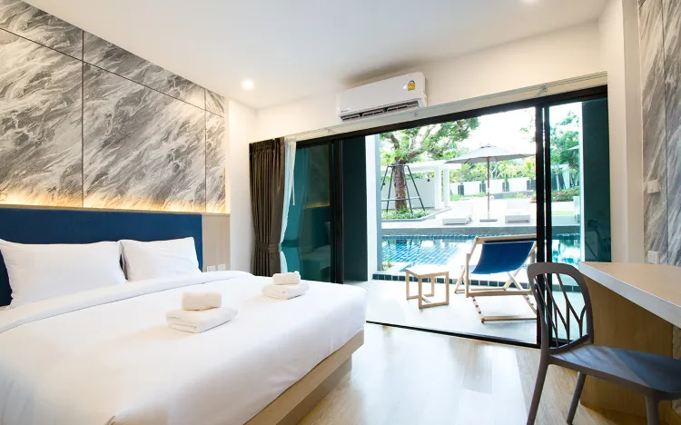 Luxury Premier Room with Pool Access