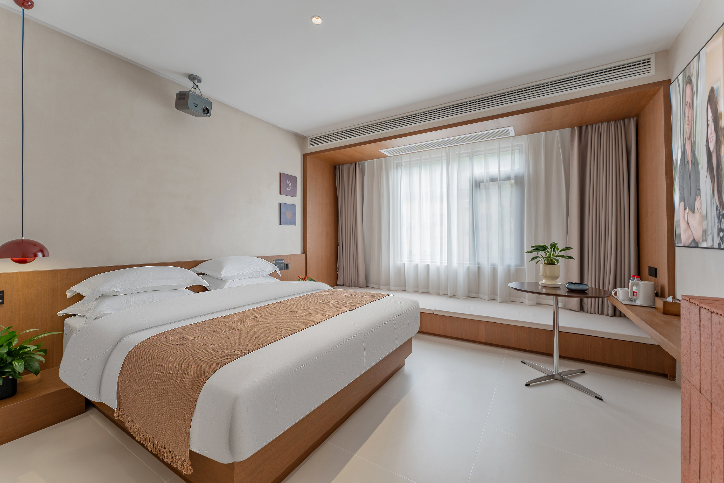 雲瑞·【智能客控】後山大床房·巨幕投影·科勒品牌衞浴