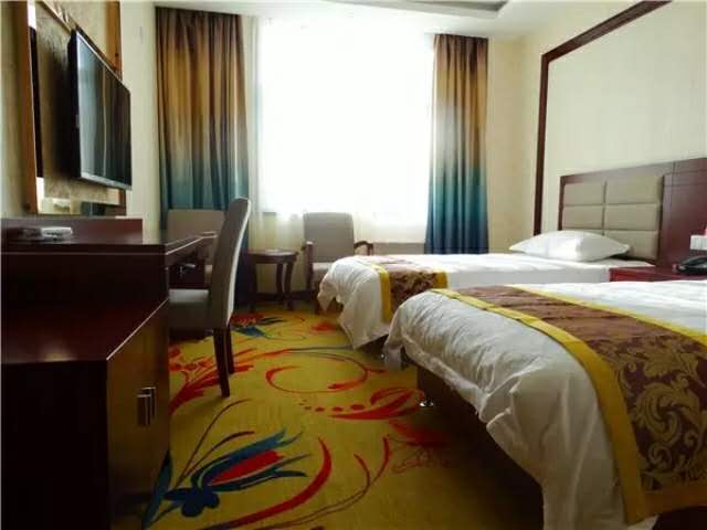 Mulei Sunshine Flower Garden Hotel经济双床房