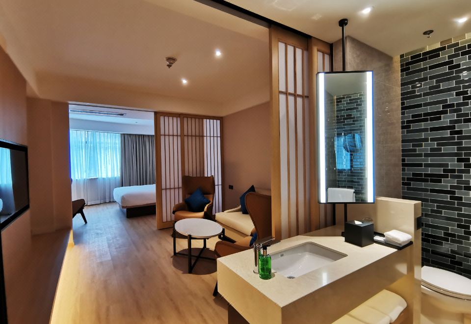 Fairfield by Marriott Shanghai Pudong CentralDeluxe Suite