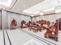 Huizhou Longmen Nankunshan Daquanju Boutique Hot Spring Hotel Hotel di Longmen County