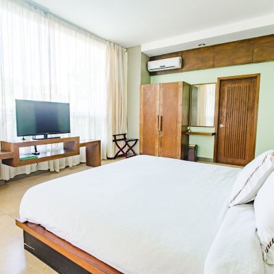 Family Suite The Park - Silang Promo Code