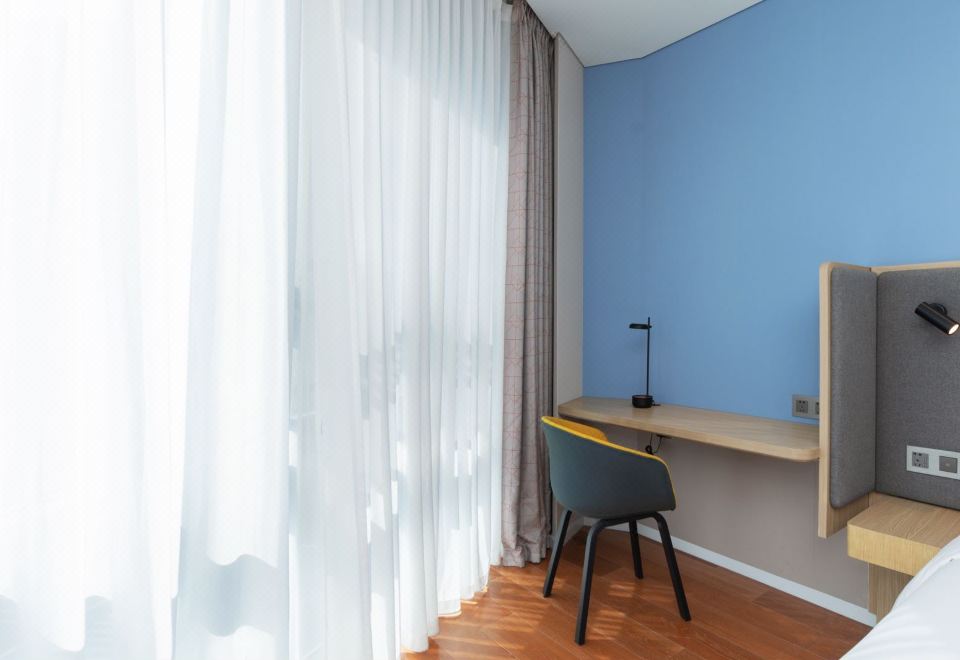 高級大床房（頂端房）