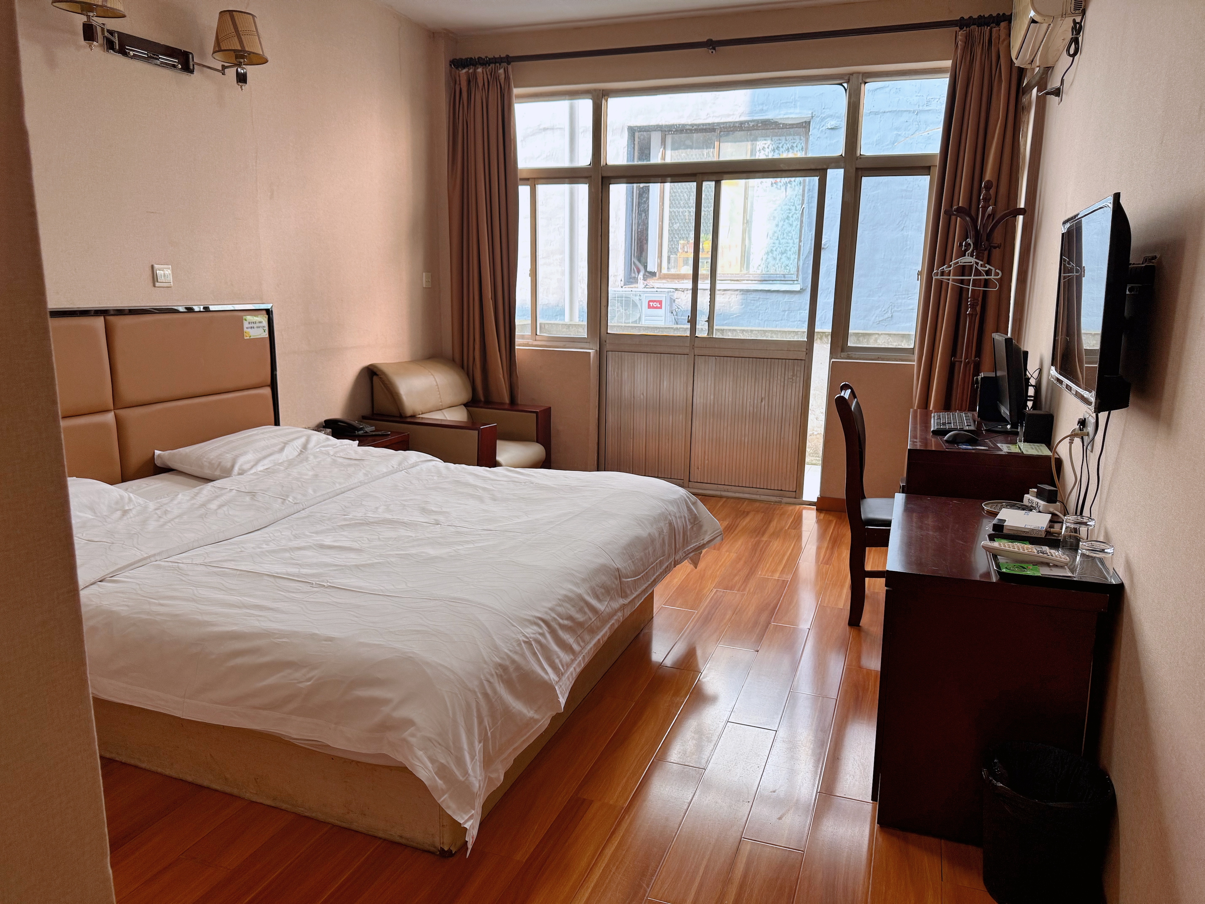 Taoyuan Hotel, Suzhou電腦商務大床房