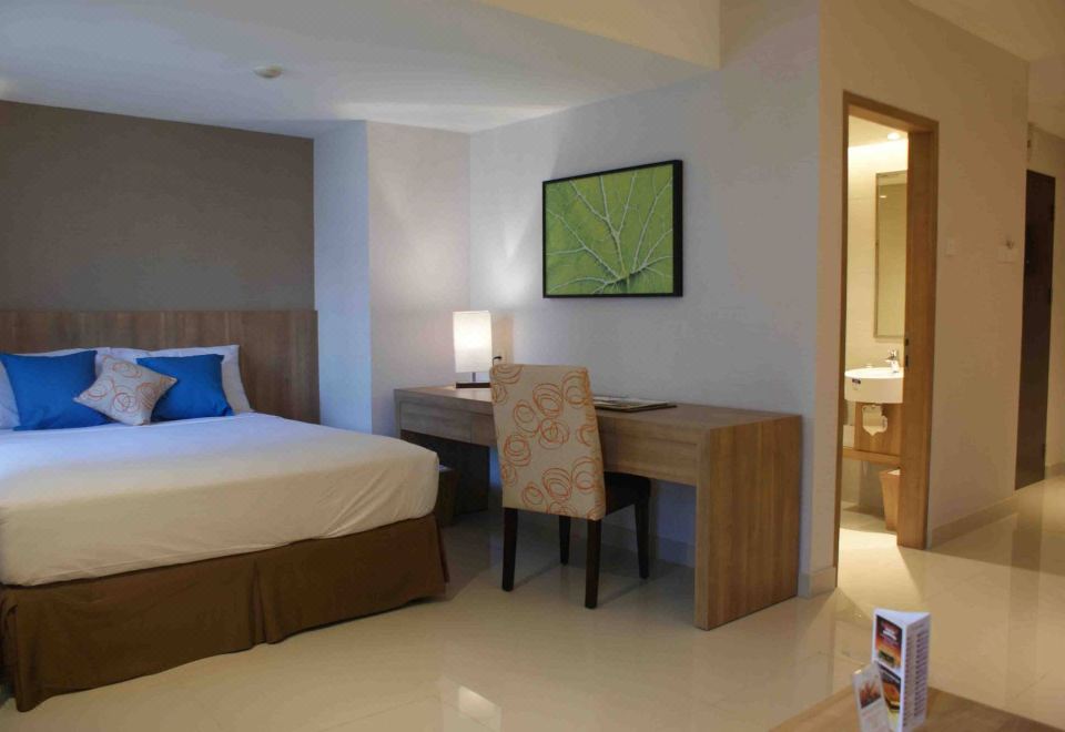 Grand Tropic Suites HotelDeluxe Premium