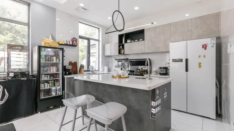 Miying·Weimi Family Holiday Garden Villa (Shanghai Huiling Shangshu Branch) 食事・レストラン