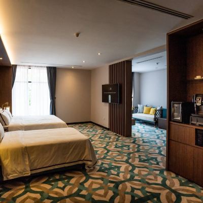 Platinum Suite 3 Kupon CHRISTEE SUITES HOTEL