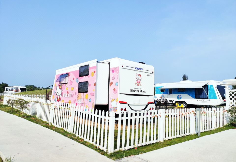 三床户外主题房车