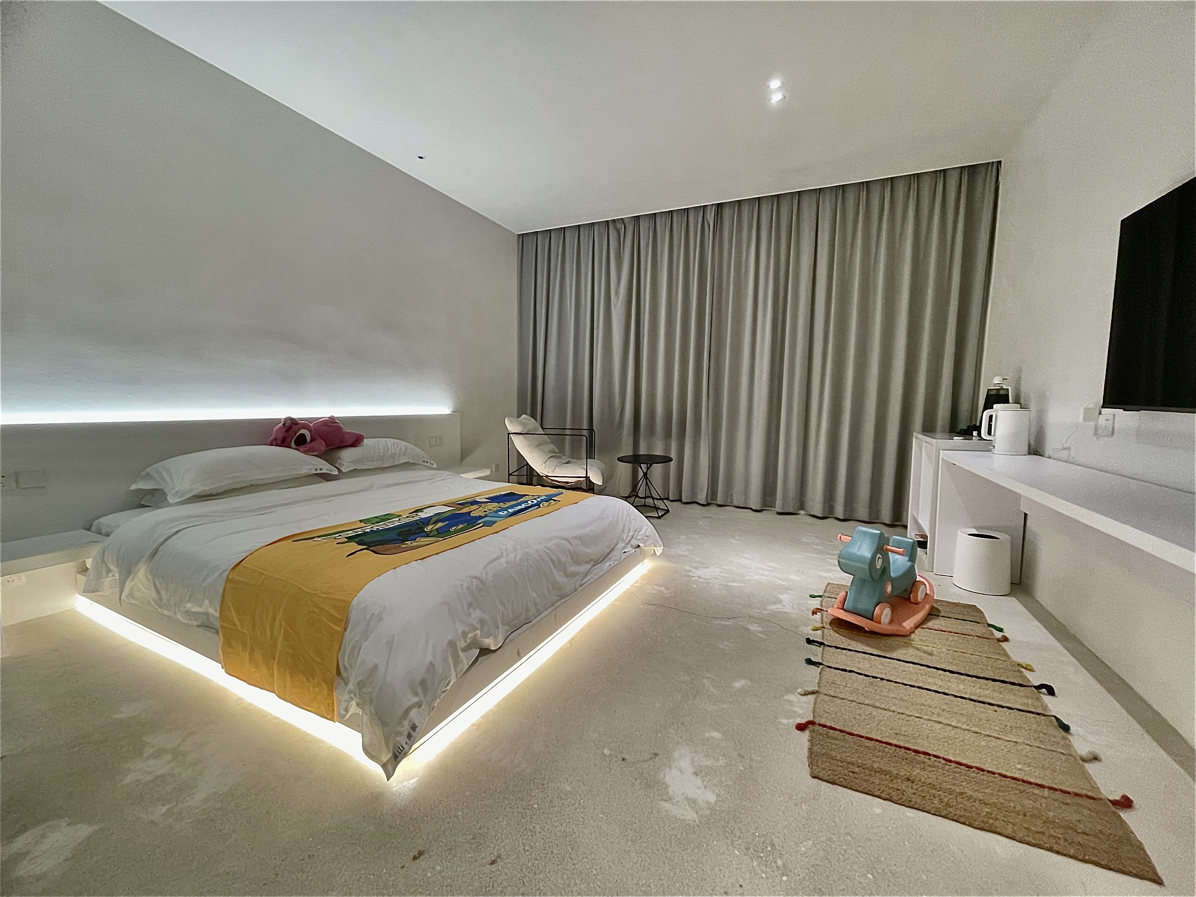 山境亲子大床房