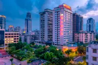 Vienna Hotel (Foshan Zumiao Museum Lingnan Tiandi Branch)