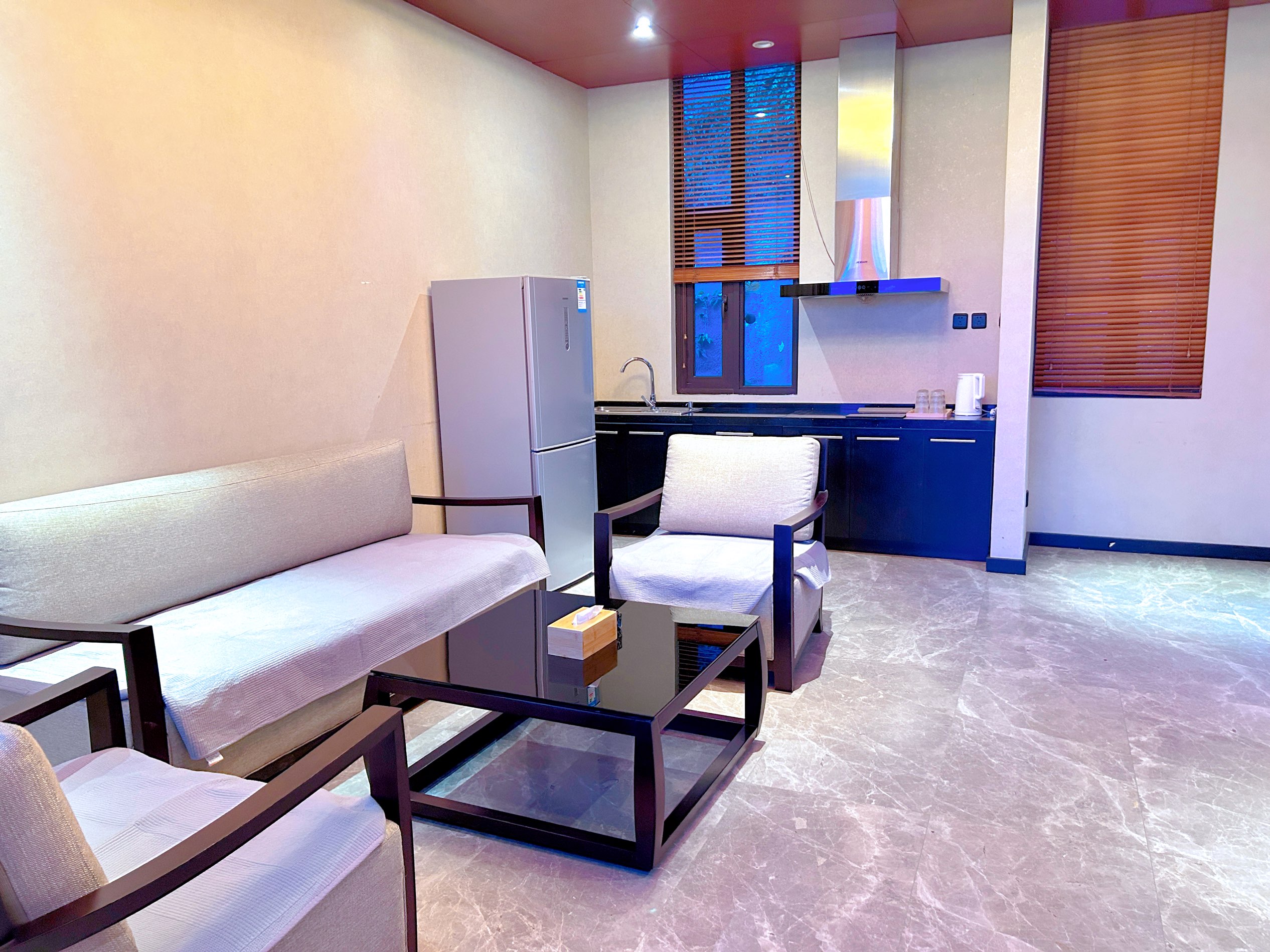 畅享·影院三卧一厅泳池别墅